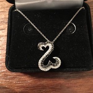 14k gold open heart necklace